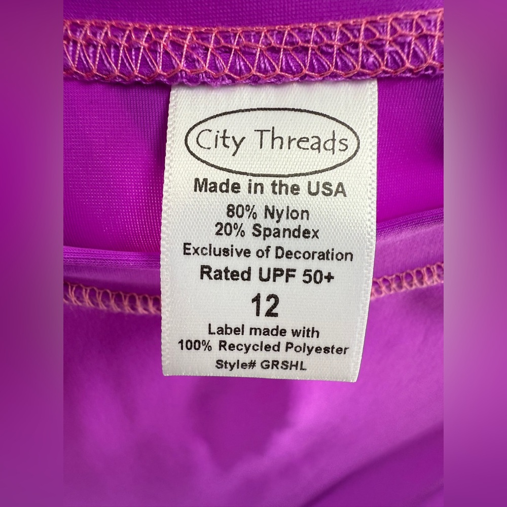 EUC City Threads Deep Purple Rashguard - Picture 9 of 9